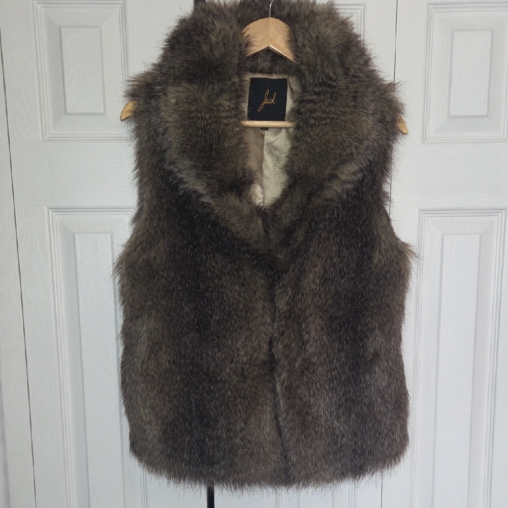 Jack by BB Dakota Brown Faux Fur Vest